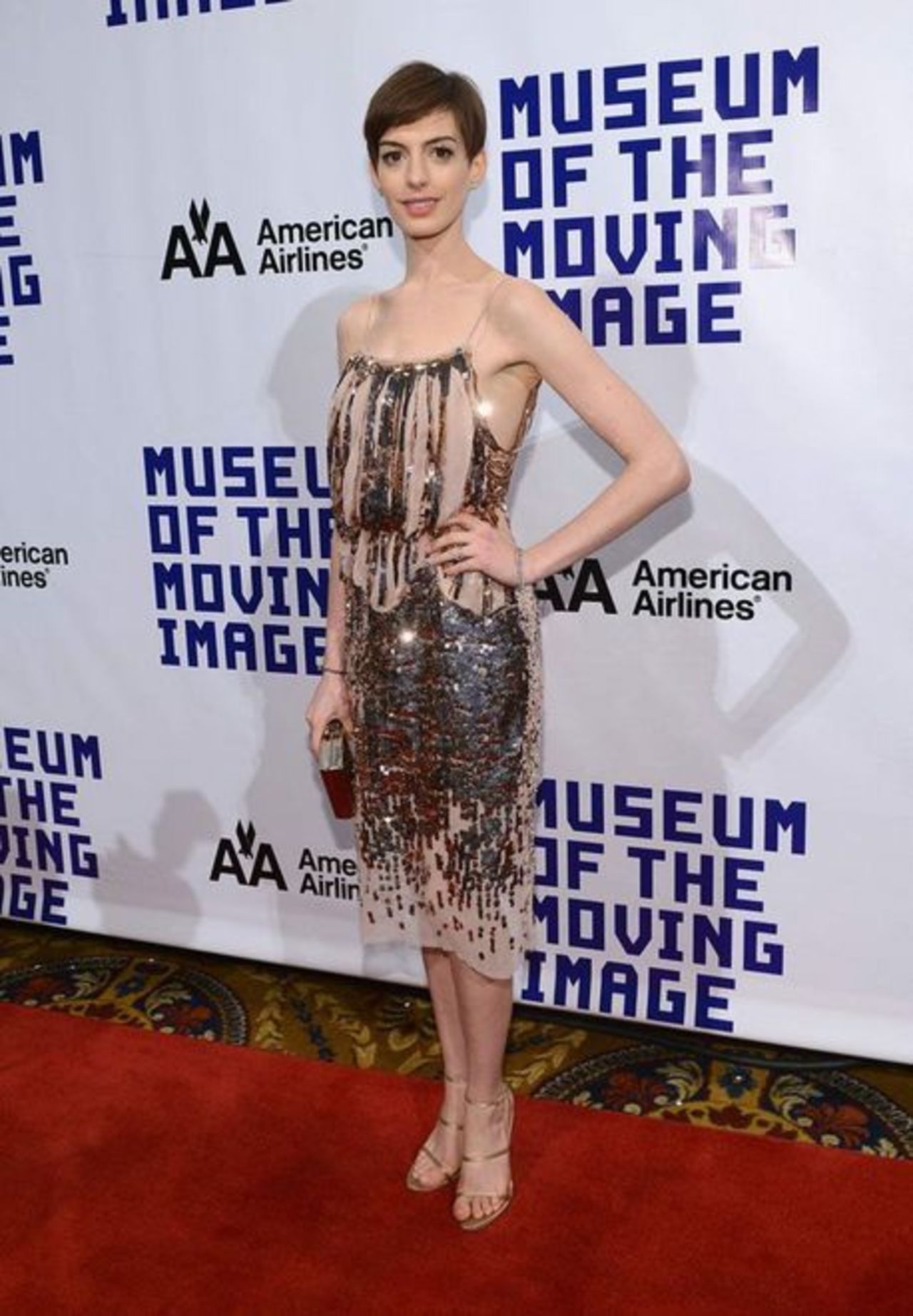 安海瑟薇anne+hathaway甜美形象被封「好莱坞最矫情